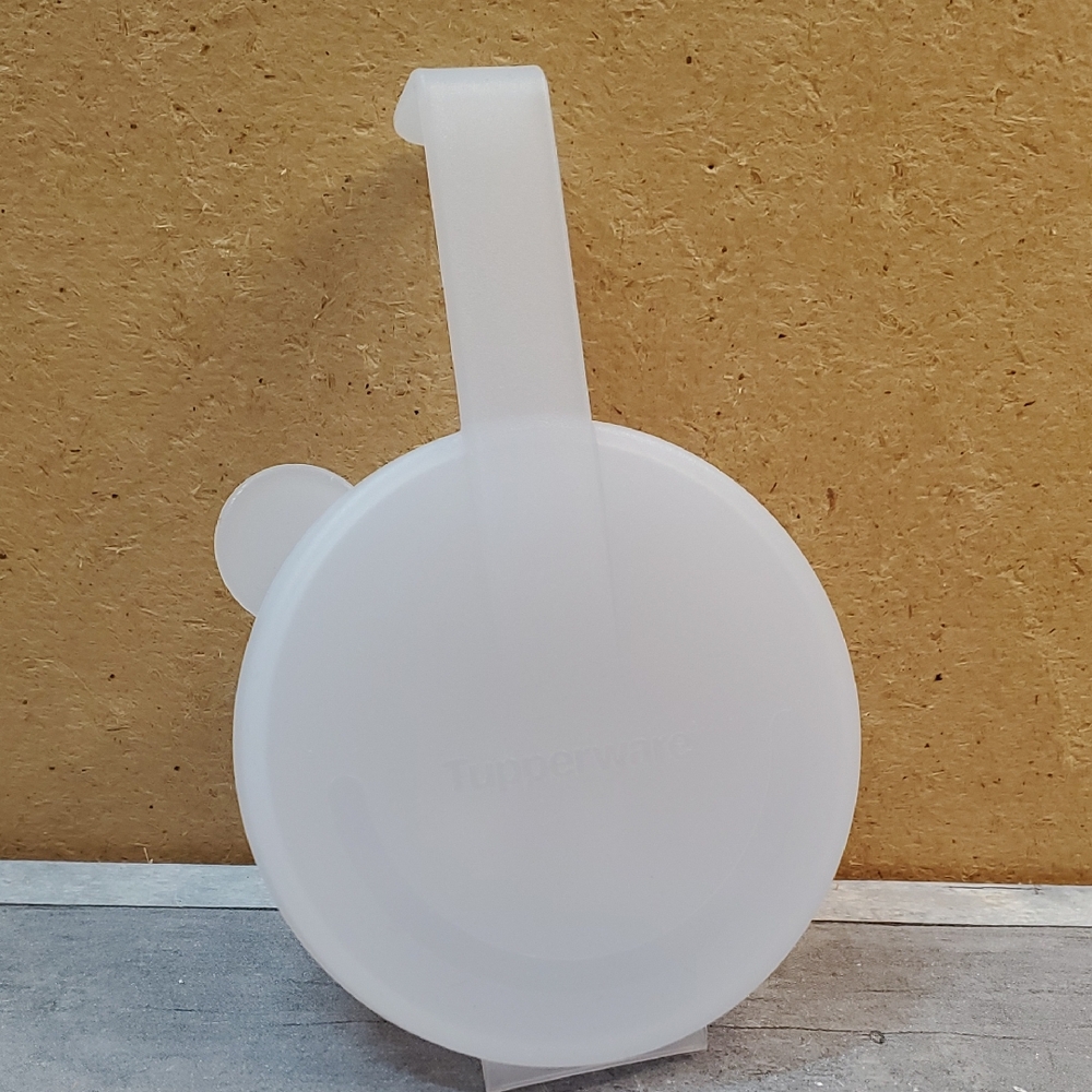 Tupperware Hanging Forget-Me-Not Keeper
